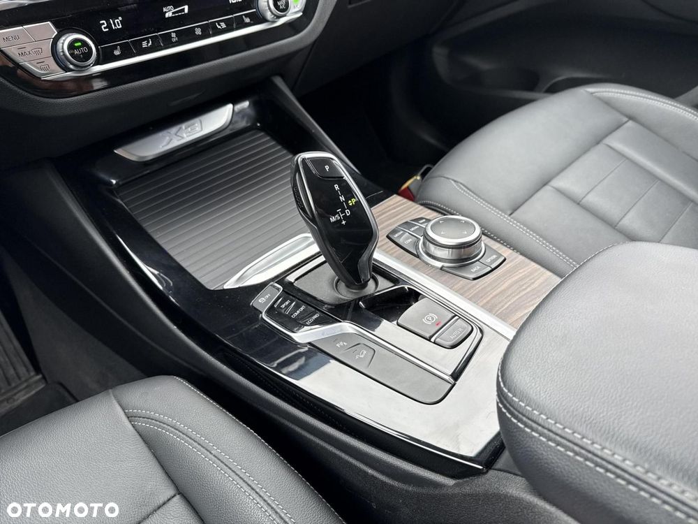 BMW X3 - 16