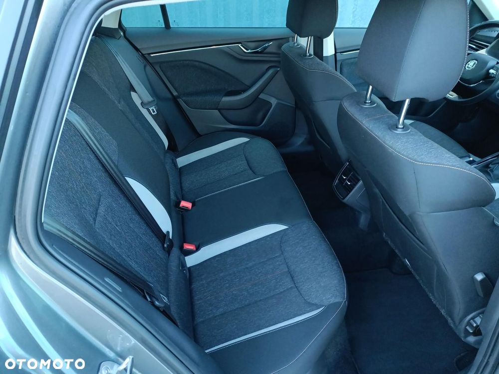 Skoda Kamiq 1.0 TSI Ambition DSG - 13