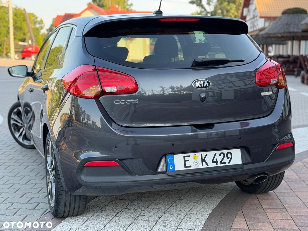 Kia Ceed 1.6 GDI Platinum Edition - 15