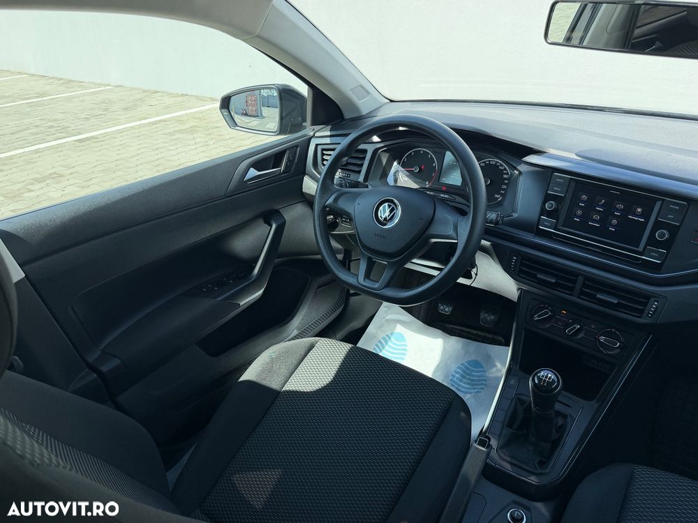 Volkswagen Polo - 24