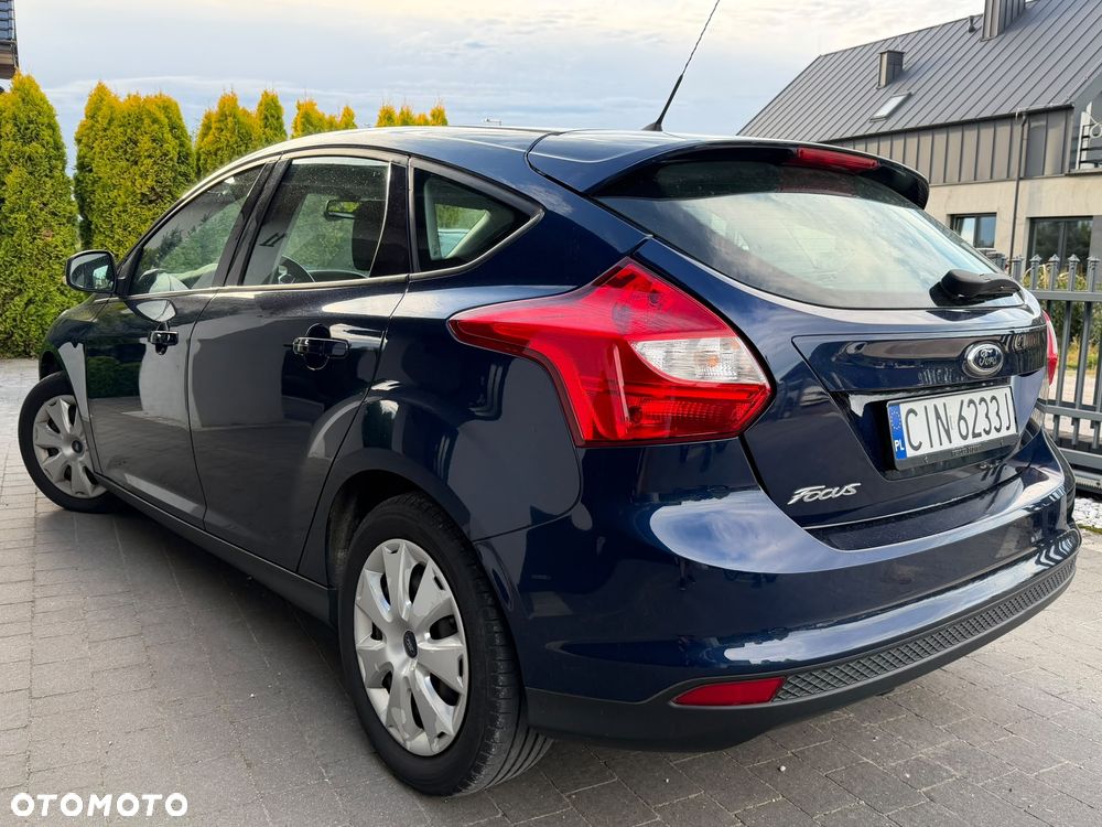 Ford Focus 1.6 Edition Start - 30
