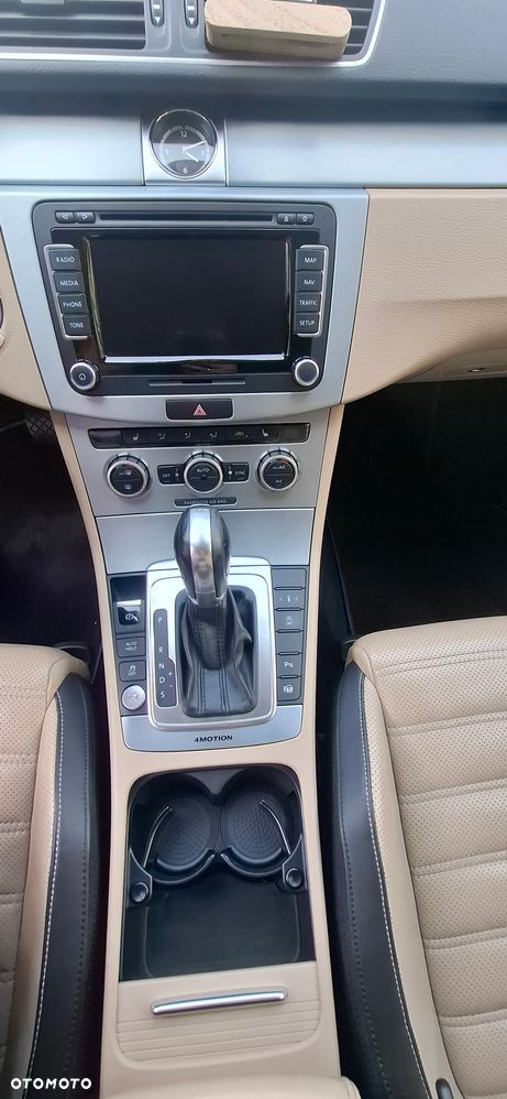 Volkswagen CC 2.0 TDI DPF BMT 4Mot DSG - 14