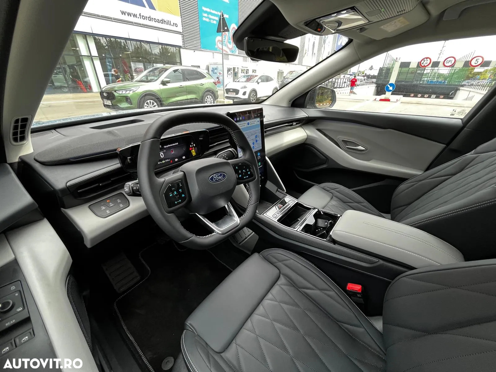Ford Explorer RWD 77 kWh Extended Range Premium - 15