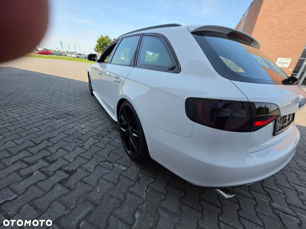 Audi A4 Avant 2.0 TFSI quattro S line Sportpaket - 10