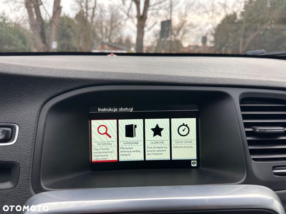 Volvo V60 D3 Momentum - 31