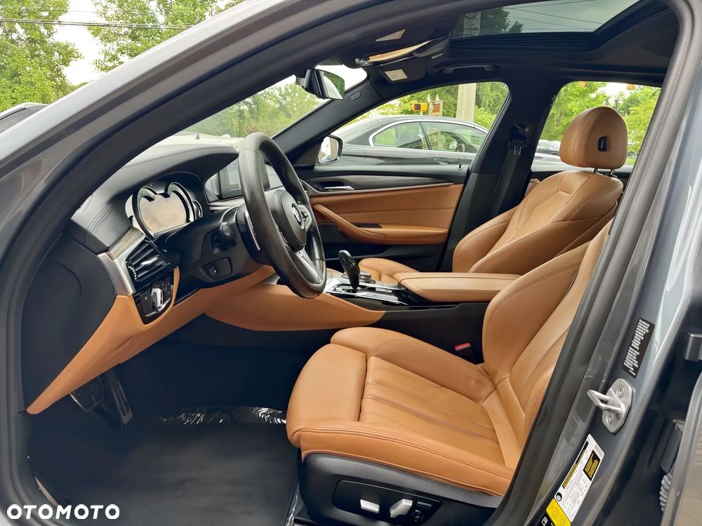 BMW Seria 5 540i xDrive M Sport sport - 9
