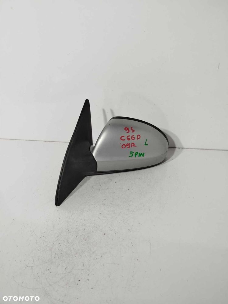 LUSTERKO LEWE PRZEDNIE KIA CEED 06-09 5 PIN 9S - 1