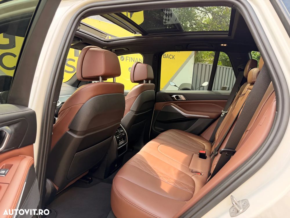 BMW X5 xDrive45e - 10