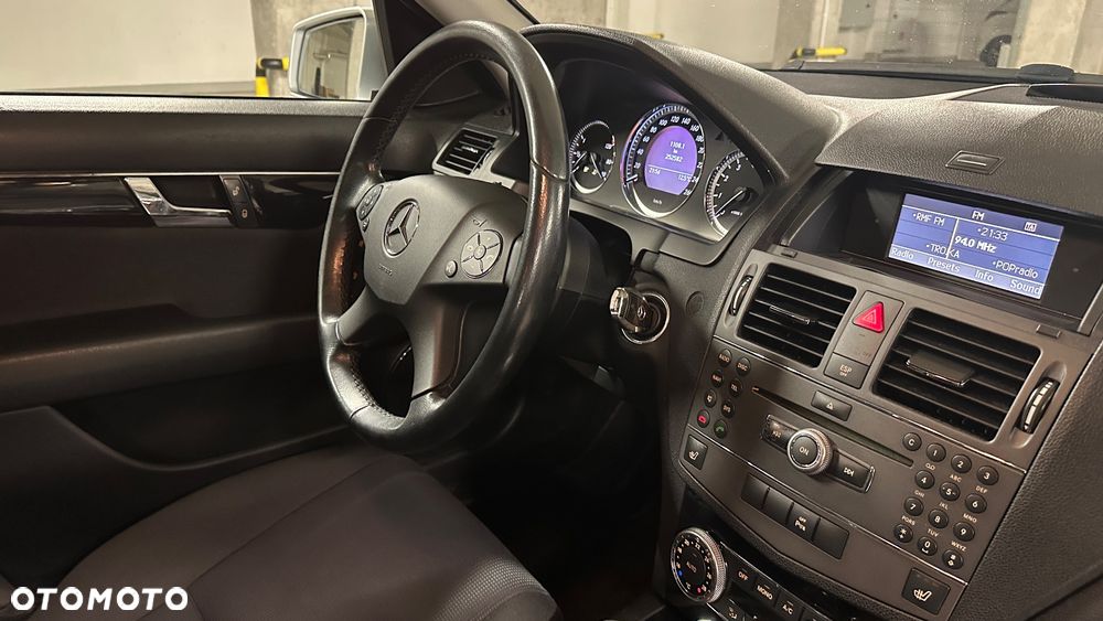 Mercedes-Benz Klasa C - 34
