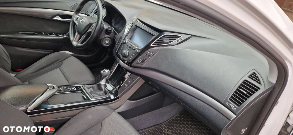 Hyundai i40 - 9