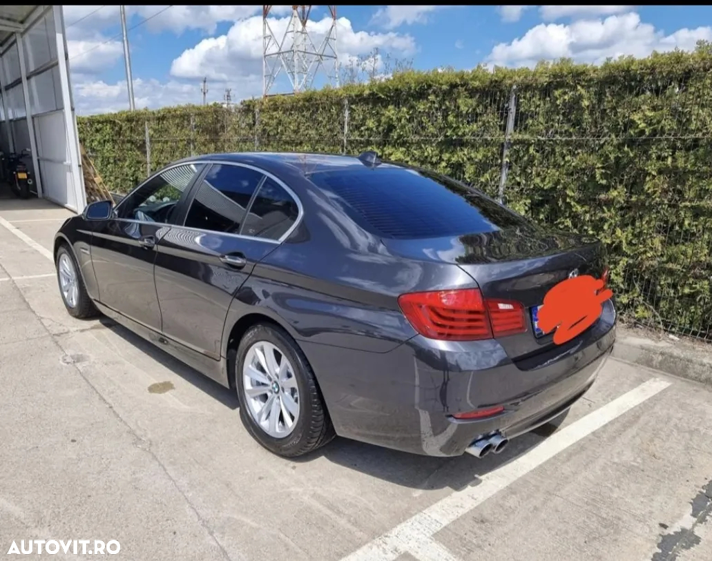 BMW Seria 5 528i xDrive Touring Aut. Modern Line - 7