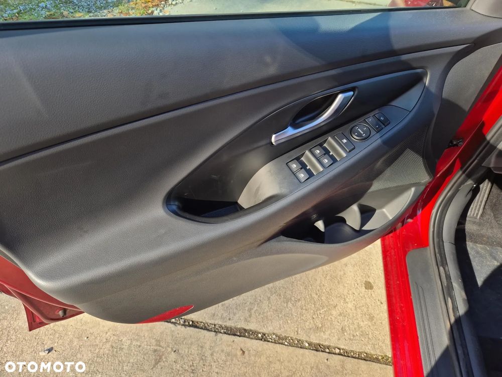 Hyundai i30 1.5 T-GDI 48V Smart DCT - 10