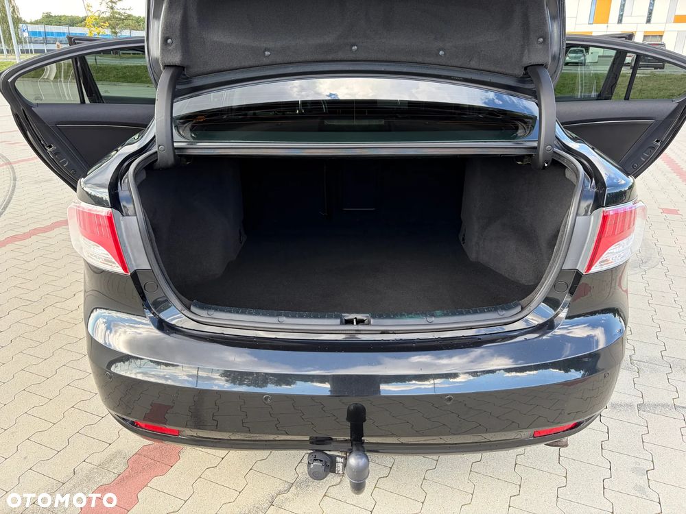 Toyota Avensis 2.0 D-4D Sol - 18
