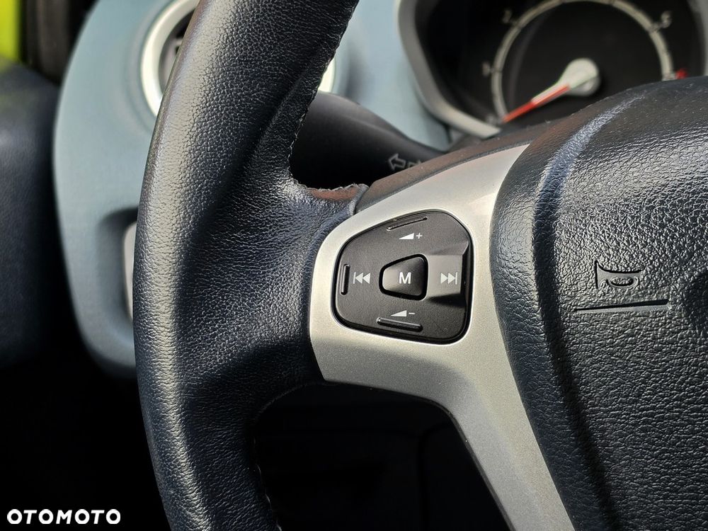 Ford Fiesta 1.4 Titanium EU5 - 31