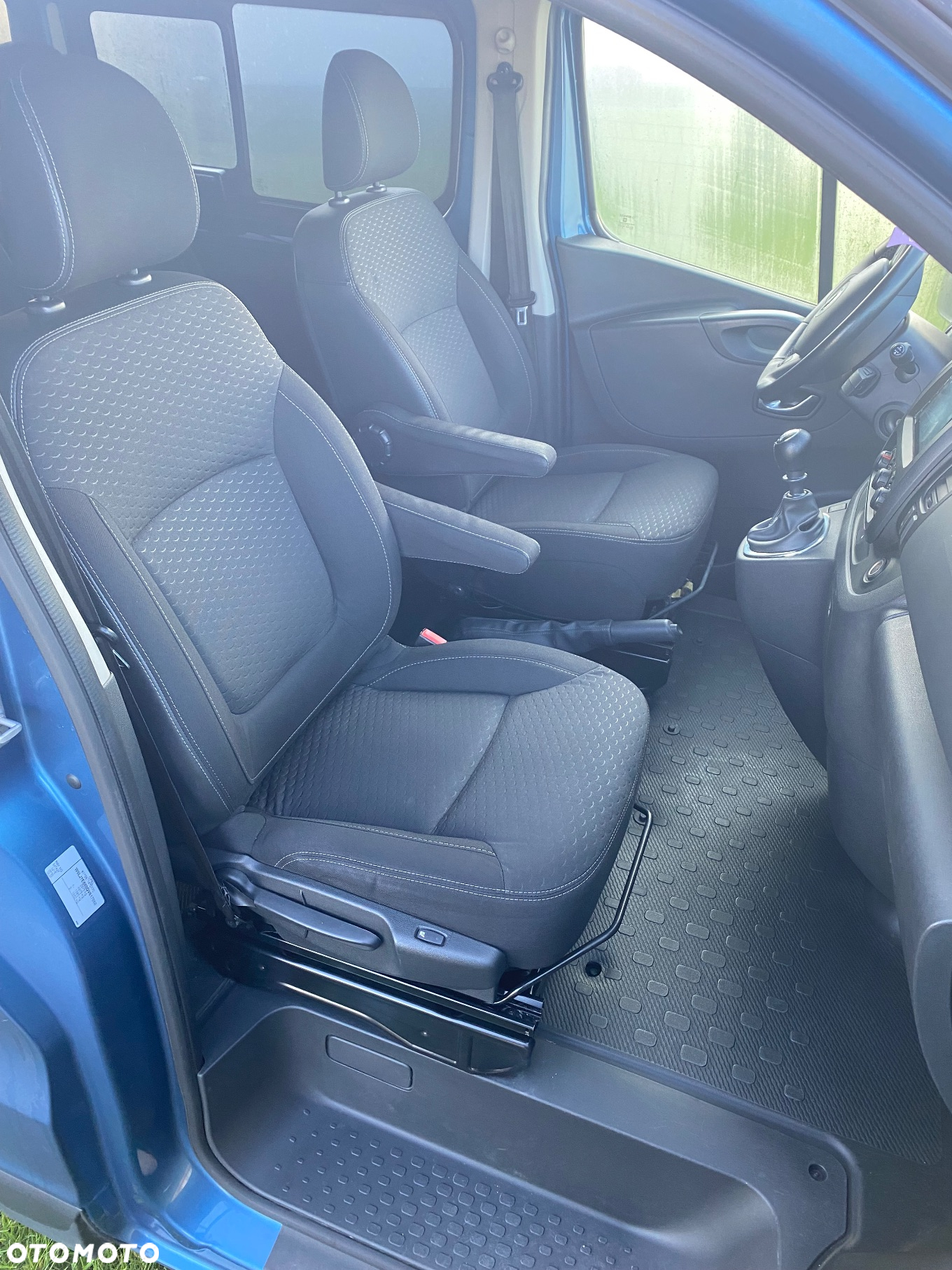 Opel Vivaro L2H1 2.9t Edition Tour - 9
