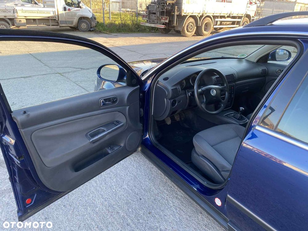 Volkswagen Passat ver-1-6-family - 11