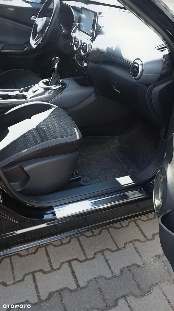 Nissan Juke 1.0 DIG-T N-Connecta - 12
