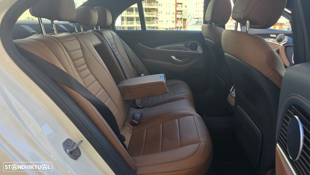 Mercedes-Benz E 220 d AMG Line - 21