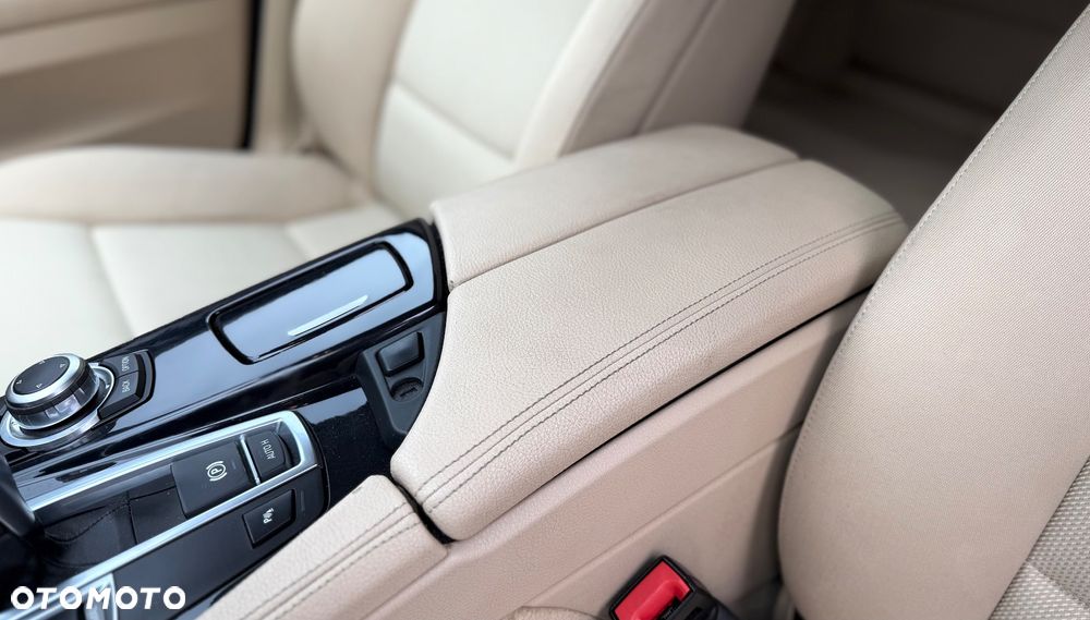 BMW Seria 5 - 30