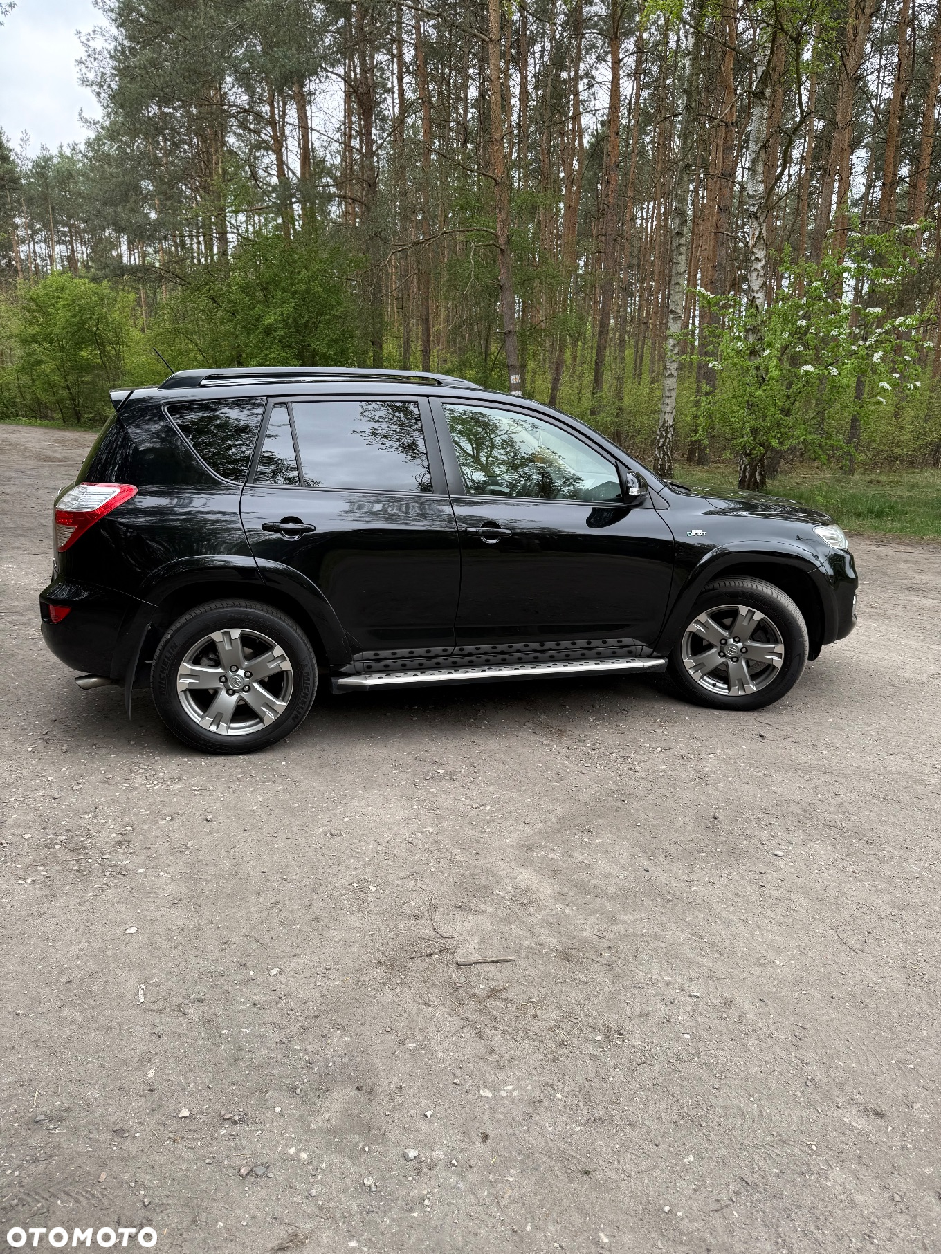 Toyota RAV4 - 11