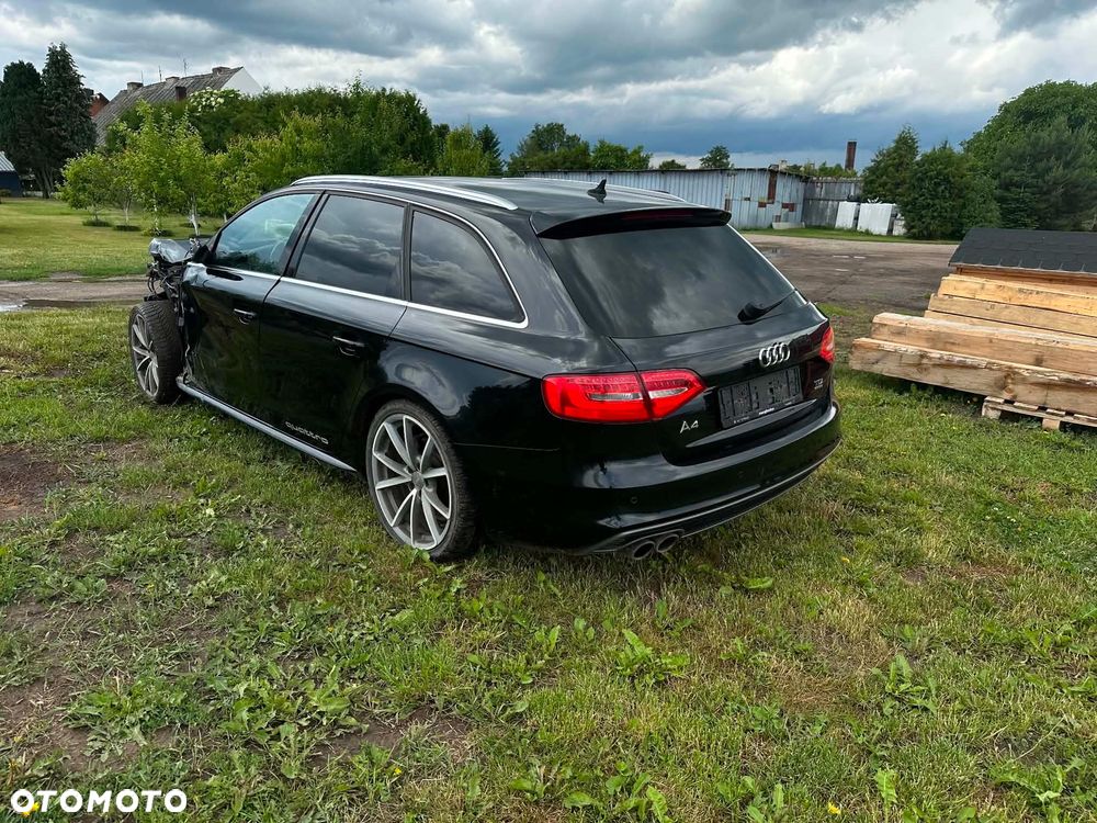 Audi A4 Avant 2.0 TDI clean diesel Quattro S tronic - 5