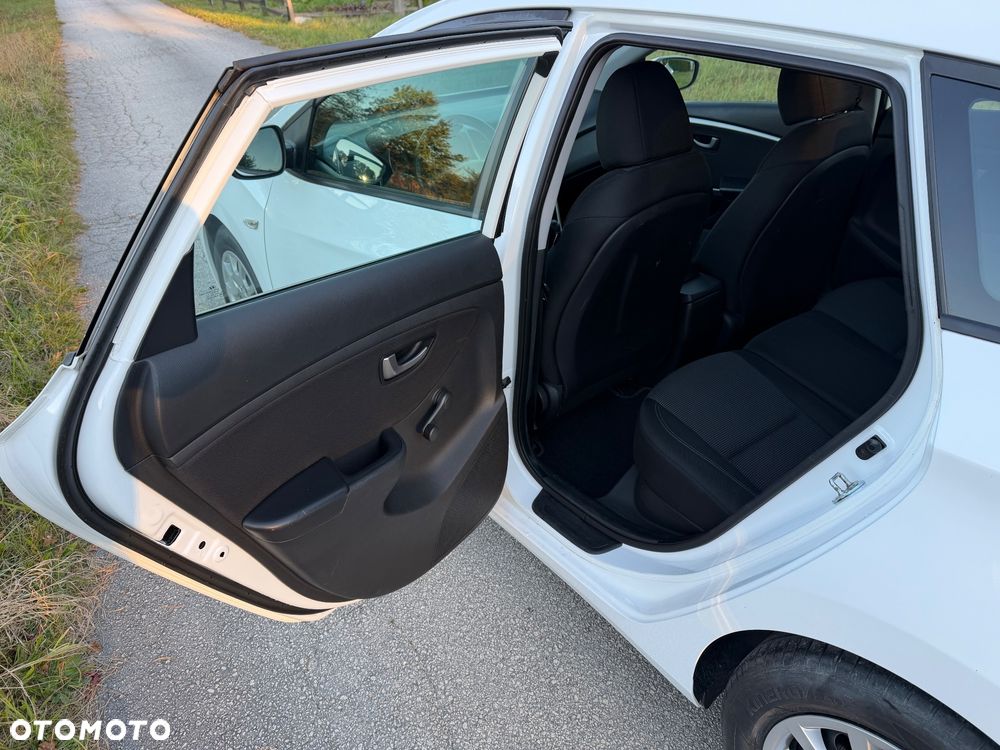 Hyundai i30 - 13