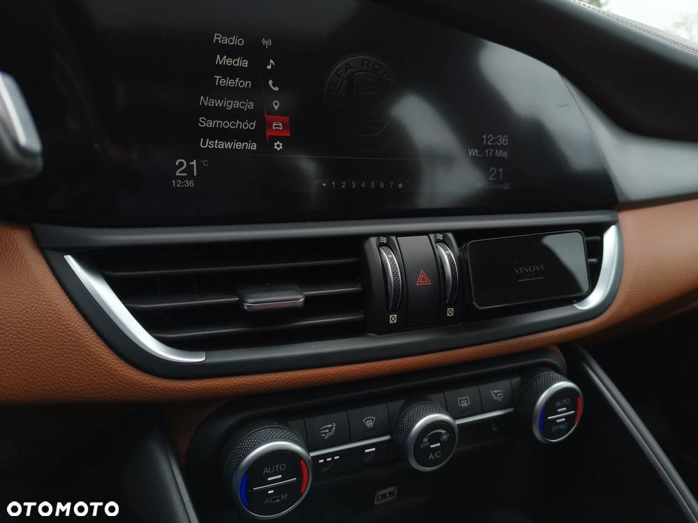 Alfa Romeo Giulia 2.0 Turbo 16V AT8-Q4 Competizione - 29