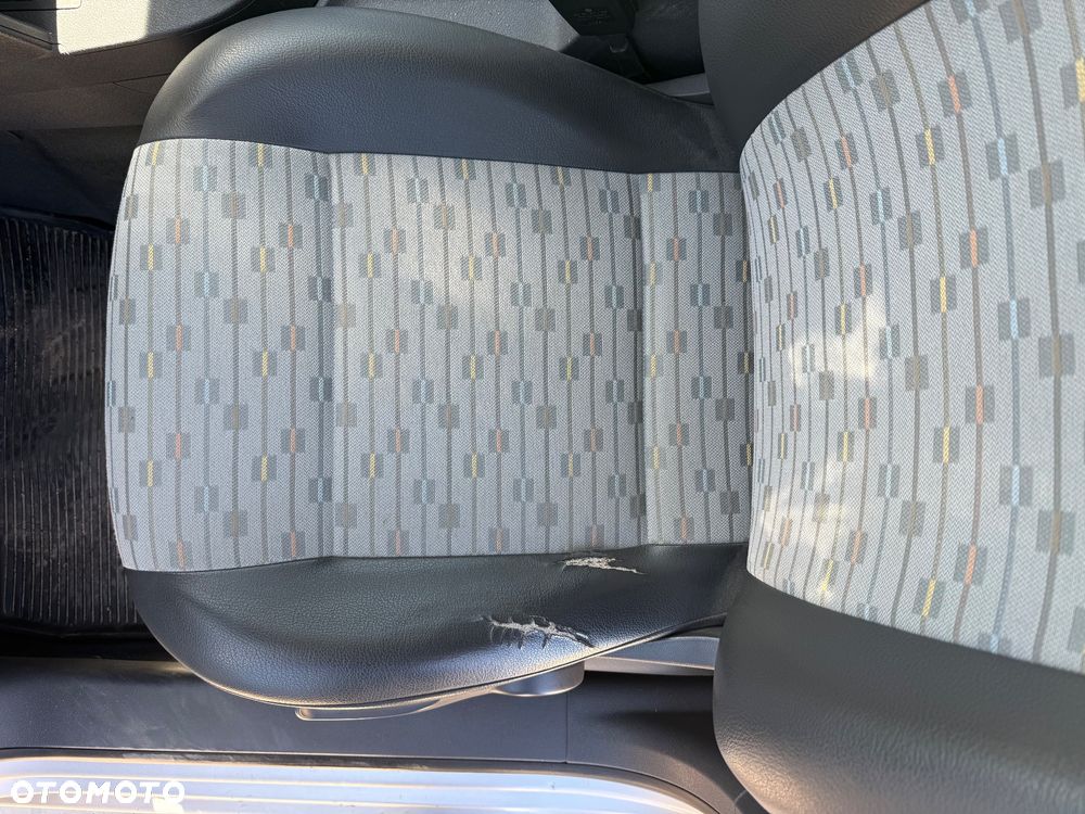 Volkswagen Caddy - 14