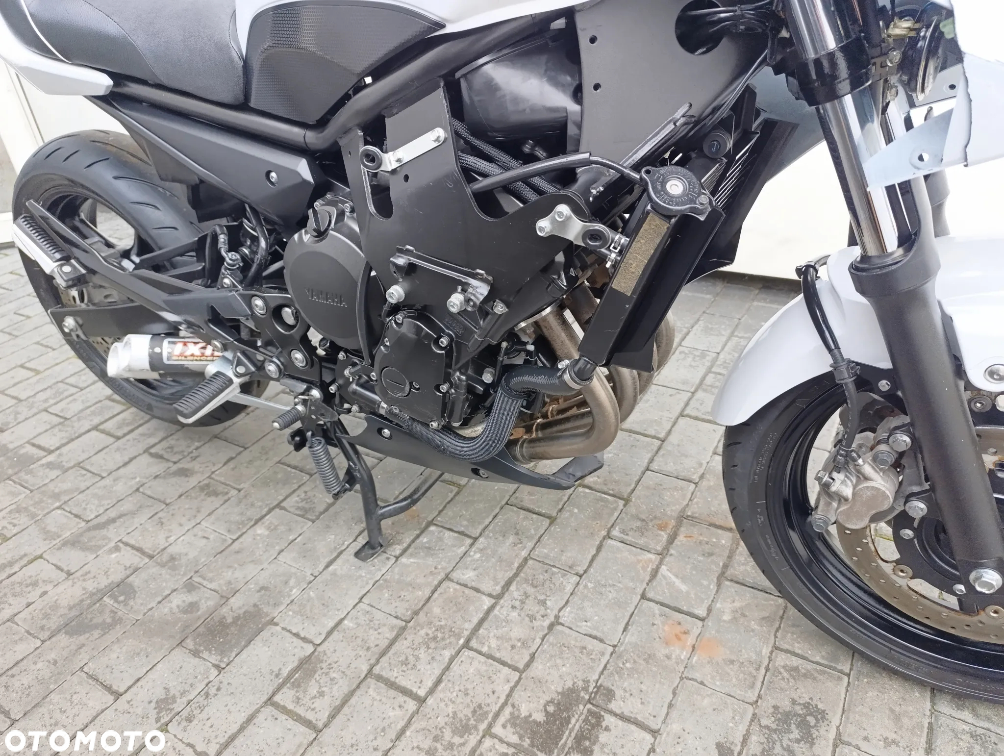 Yamaha XJ - 27