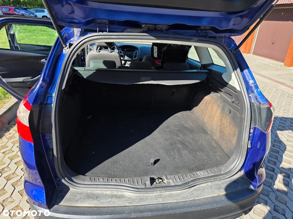 Ford Focus 1.0 EcoBoost Trend - 11