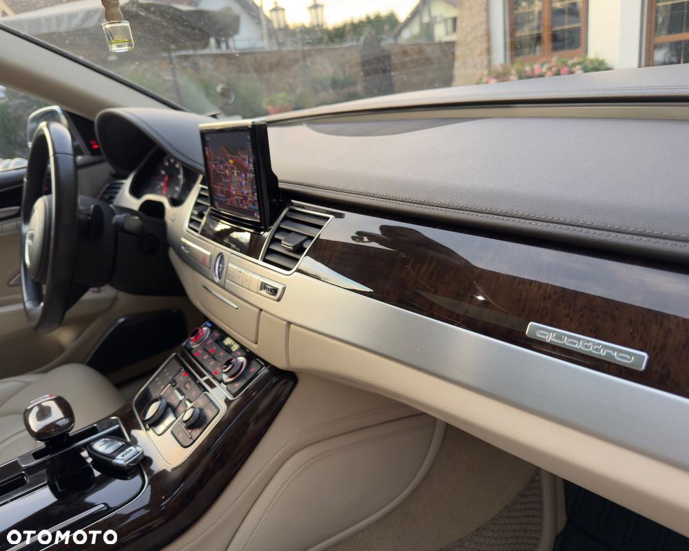 Audi A8 6.3 W12 FSI L Quattro - 33