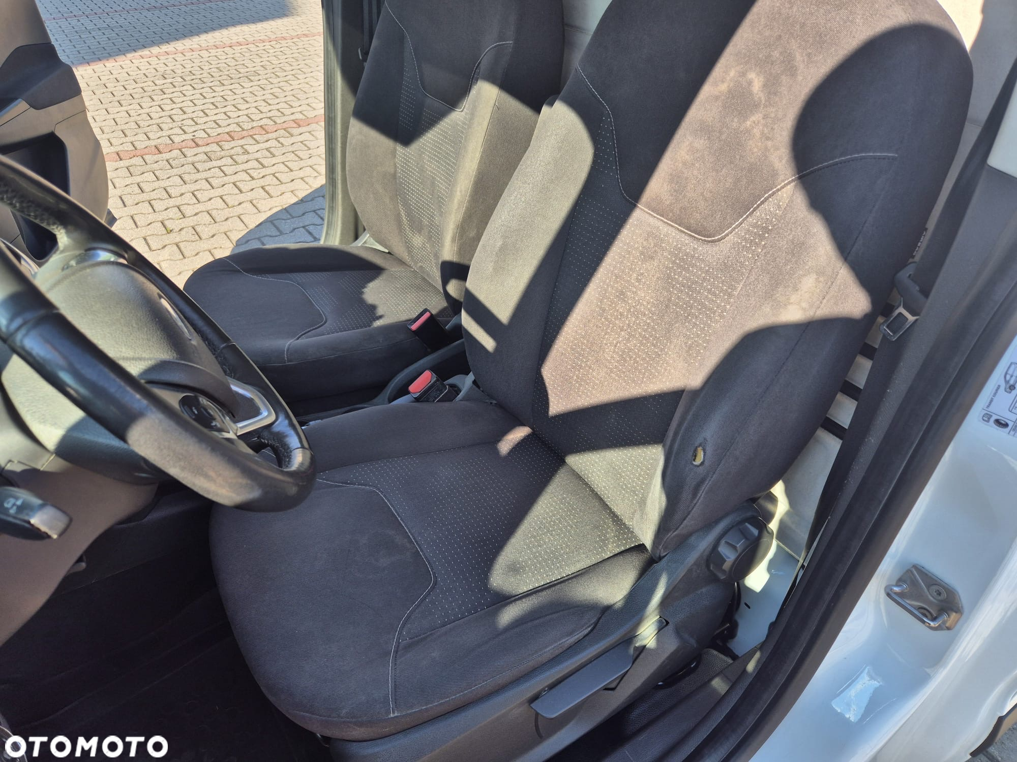 Ford Transit Courier - 5