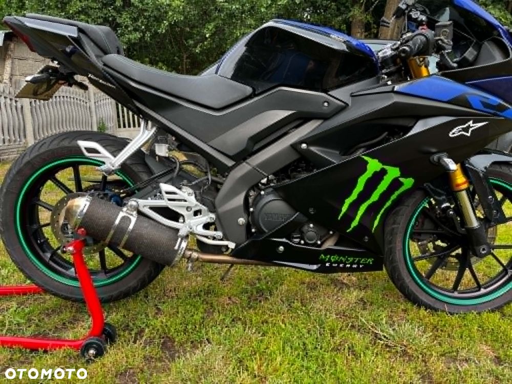 Yamaha YZF - 1