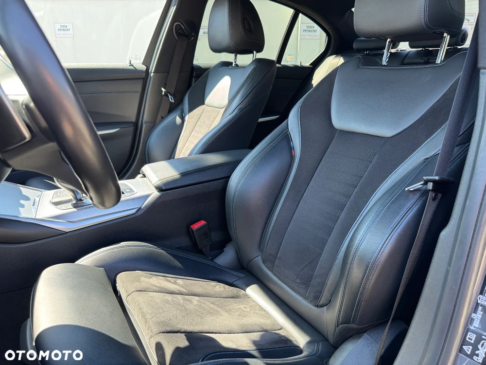 BMW Seria 3 320d xDrive M Sport Shadow - 19