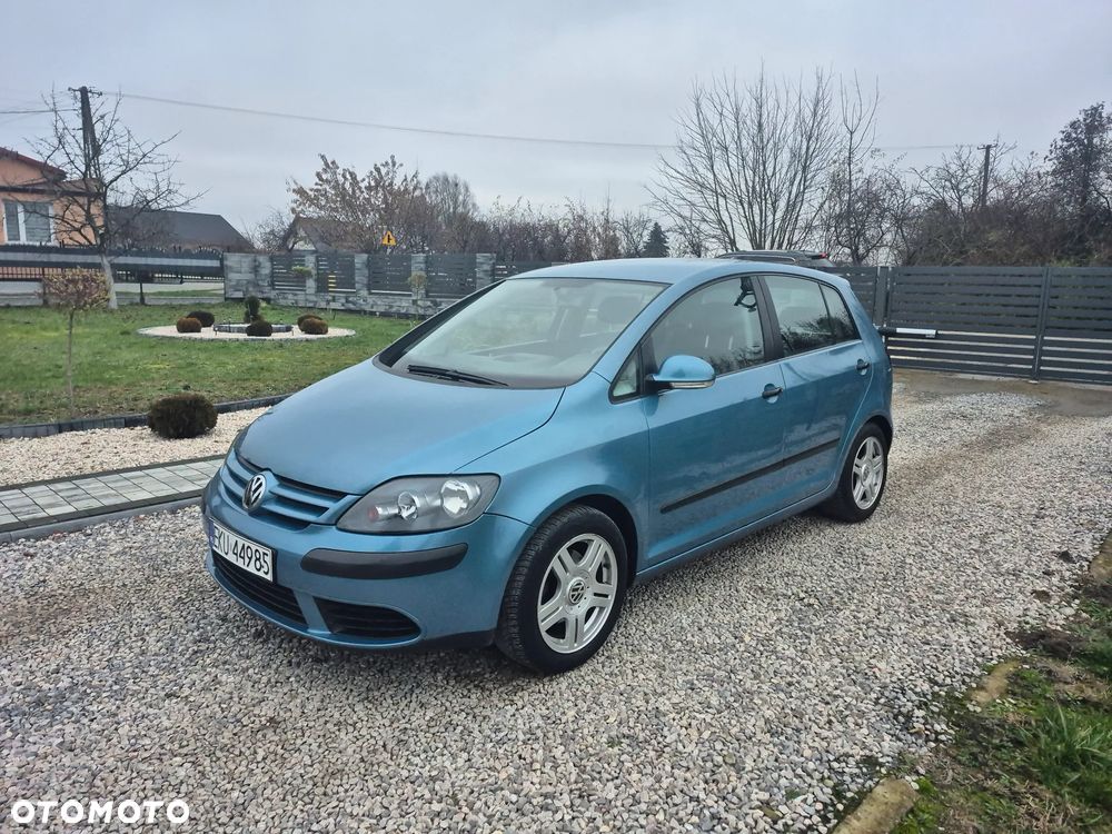 Volkswagen Golf Plus - 27