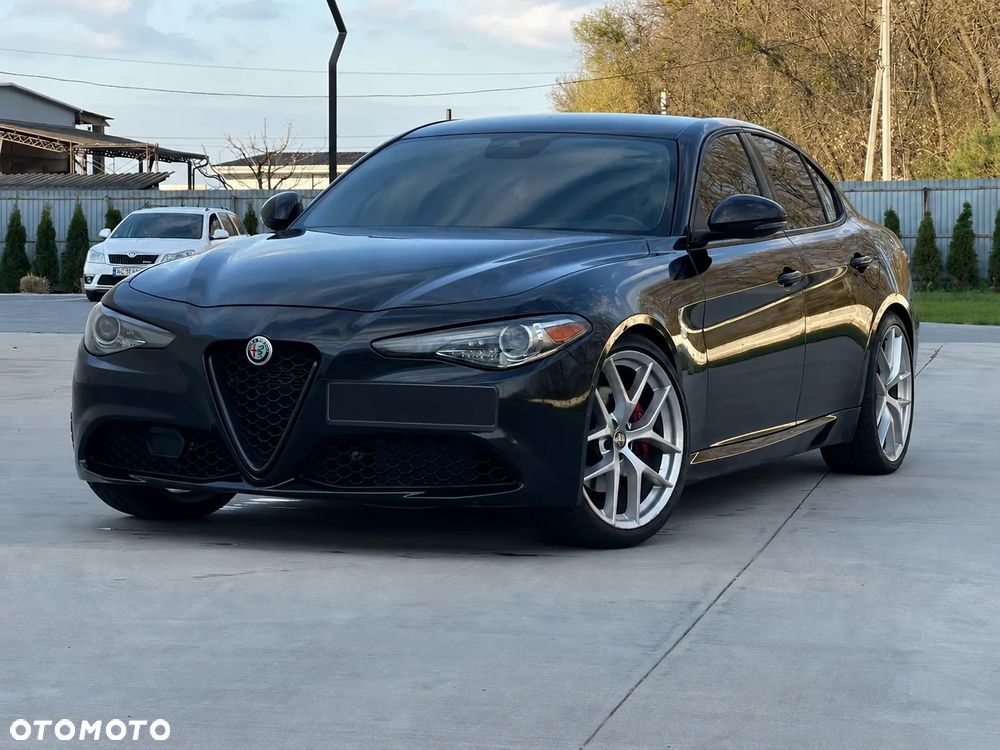 Alfa Romeo Giulia 2.0 Turbo 16V AT8 Executive - 2