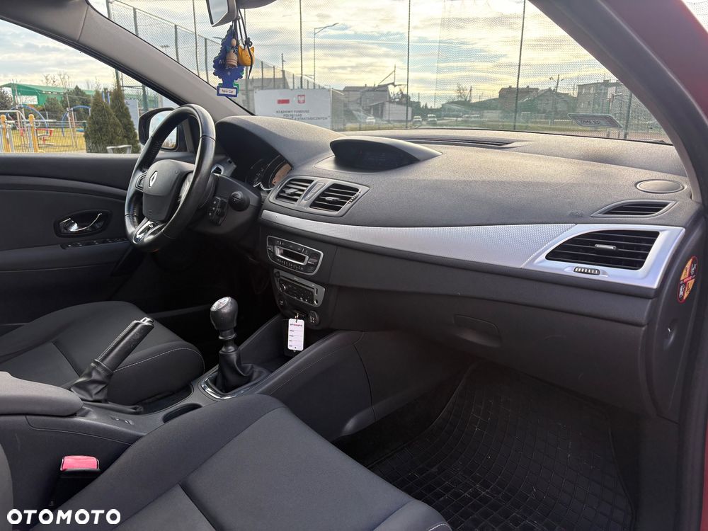 Renault Megane ENERGY TCe 115 Start & Stop LIMITED - 11