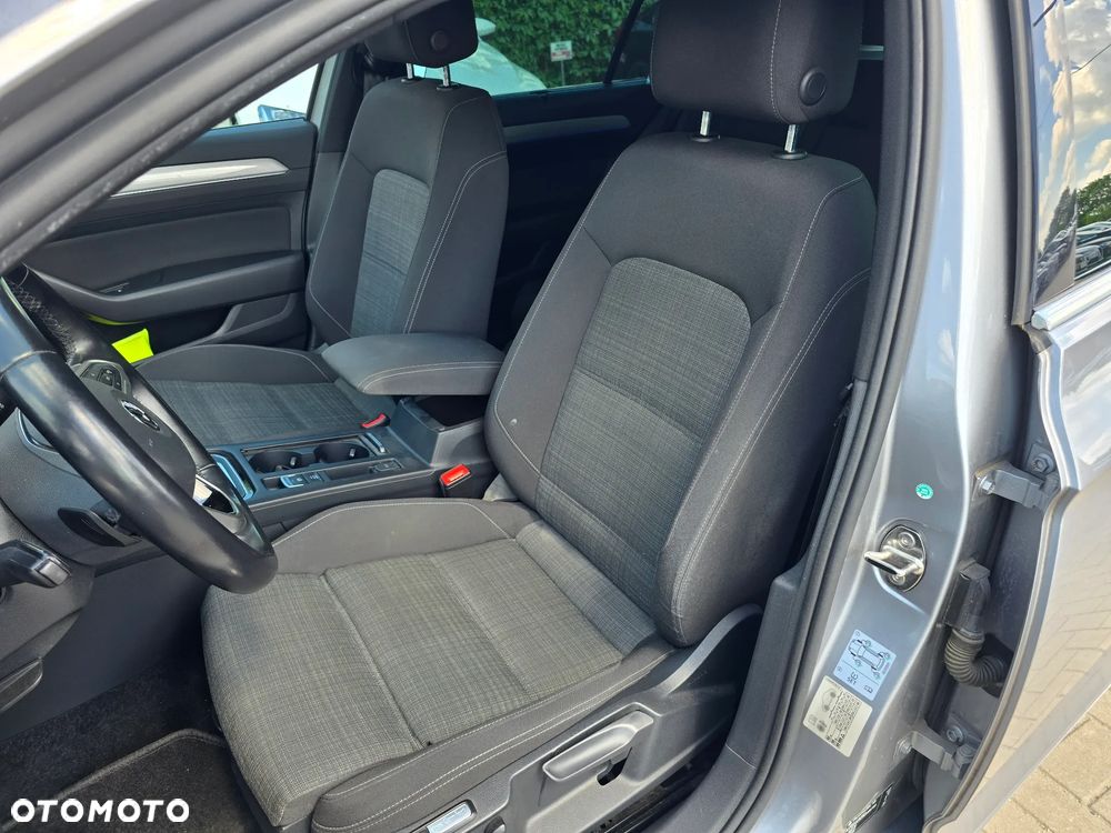 Volkswagen Passat Variant - 12