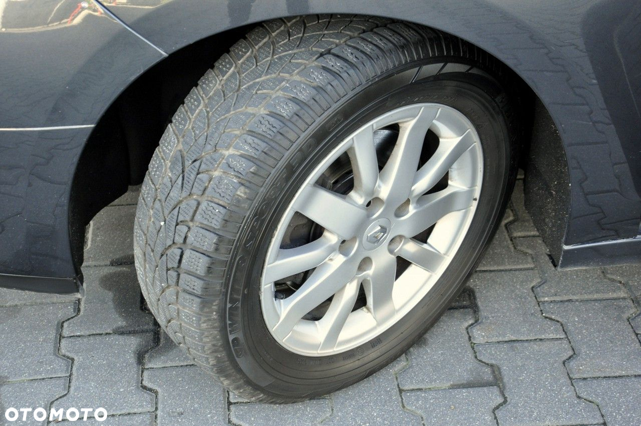 Renault Grand Scenic - 12