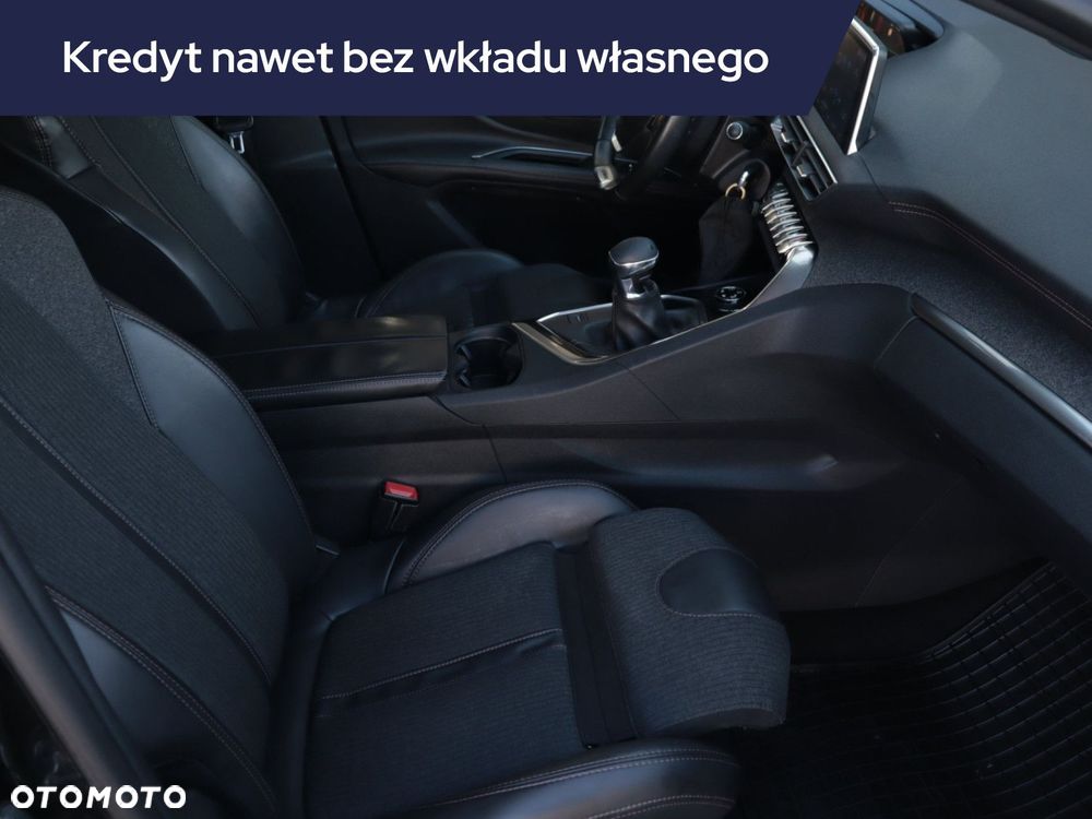 Peugeot 5008 - 11