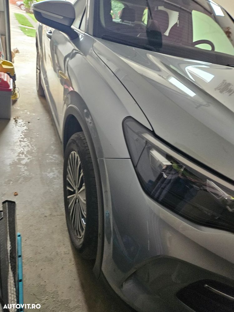 Volkswagen Tiguan - 4