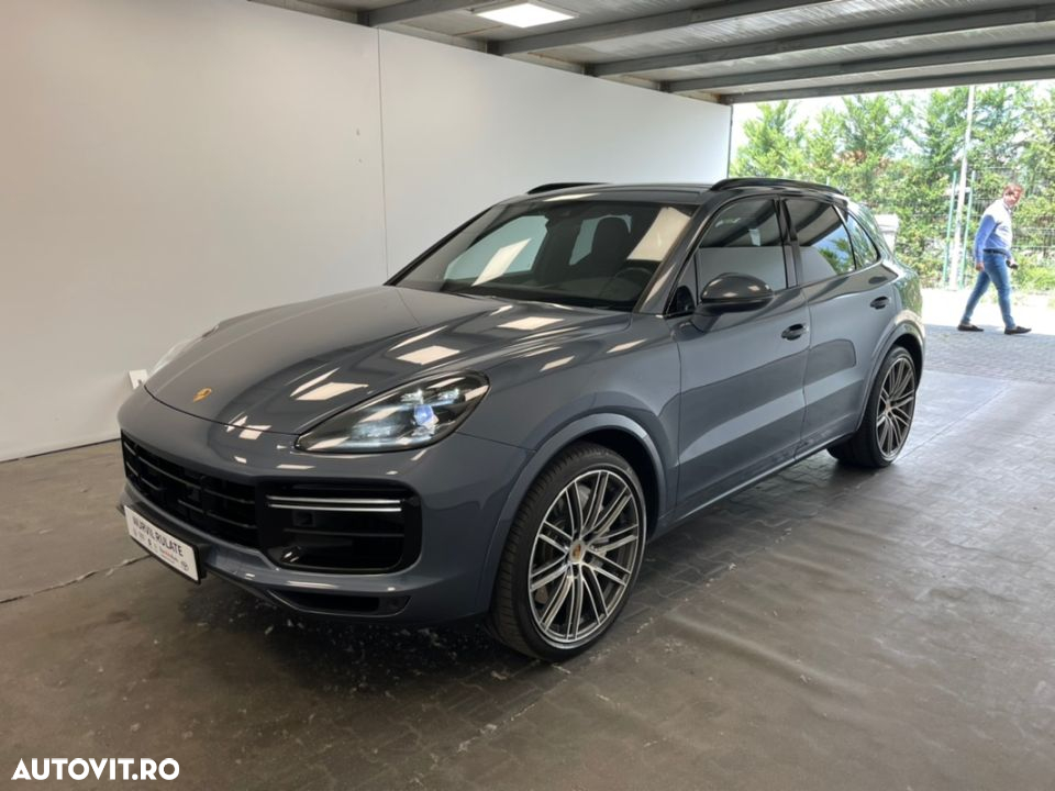 Porsche Cayenne Turbo - 8