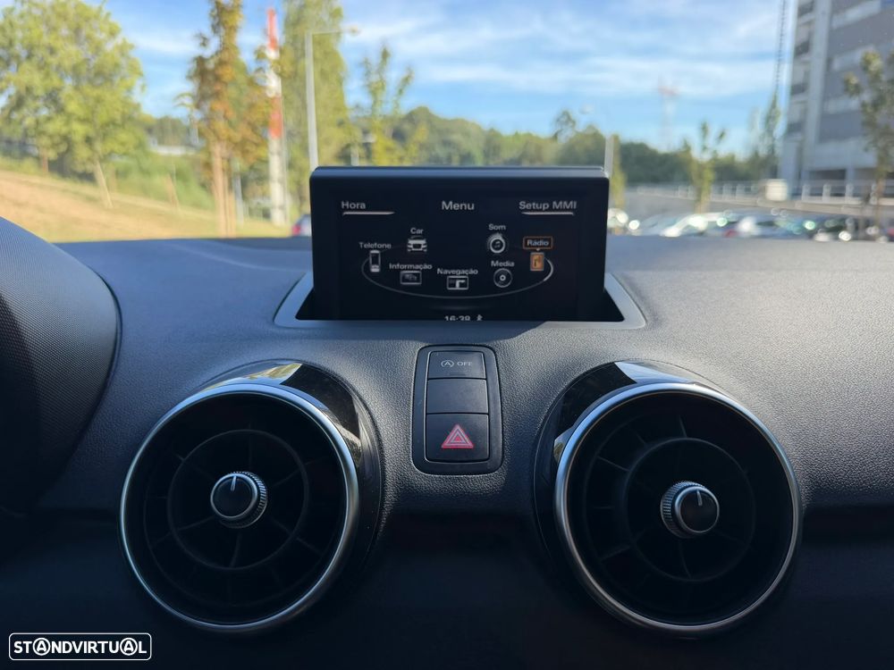 Audi A1 1.4 TFSI S line Sport Pack - 11