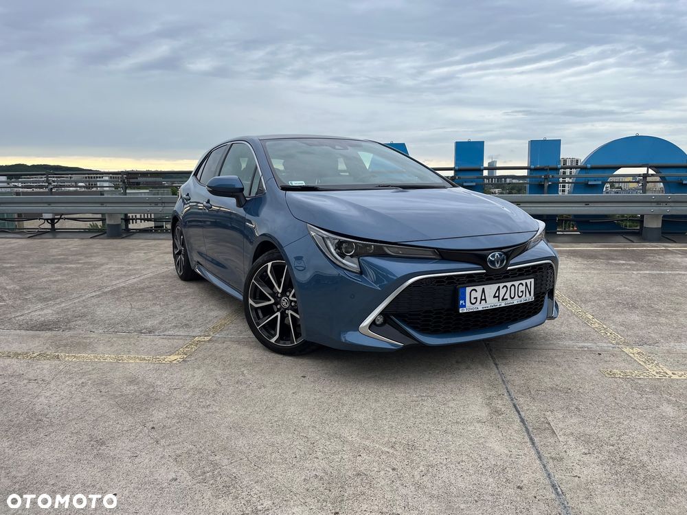 Toyota Corolla - 2
