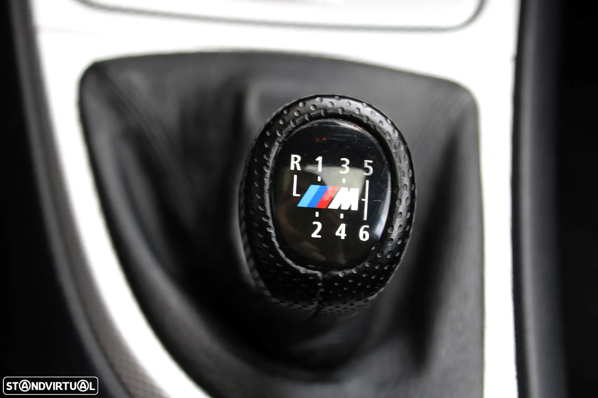 BMW 118 d Pack M - 42