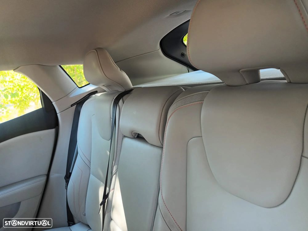 Volvo V40 D2 Ocean Race - 15