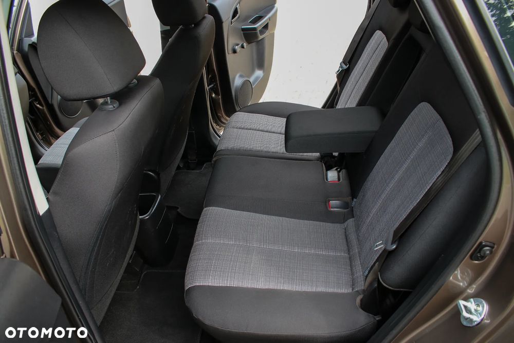 Kia Venga 1.4 CVVT Vision - 30