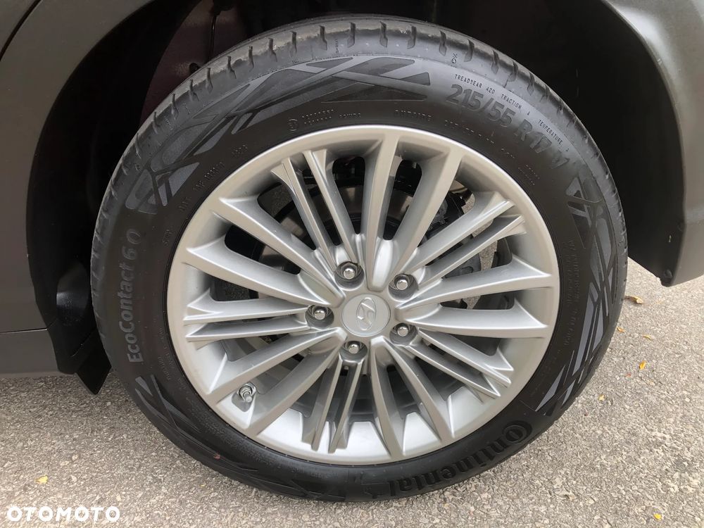 Hyundai Kona 1.6 T-GDI DCT Premium - 36