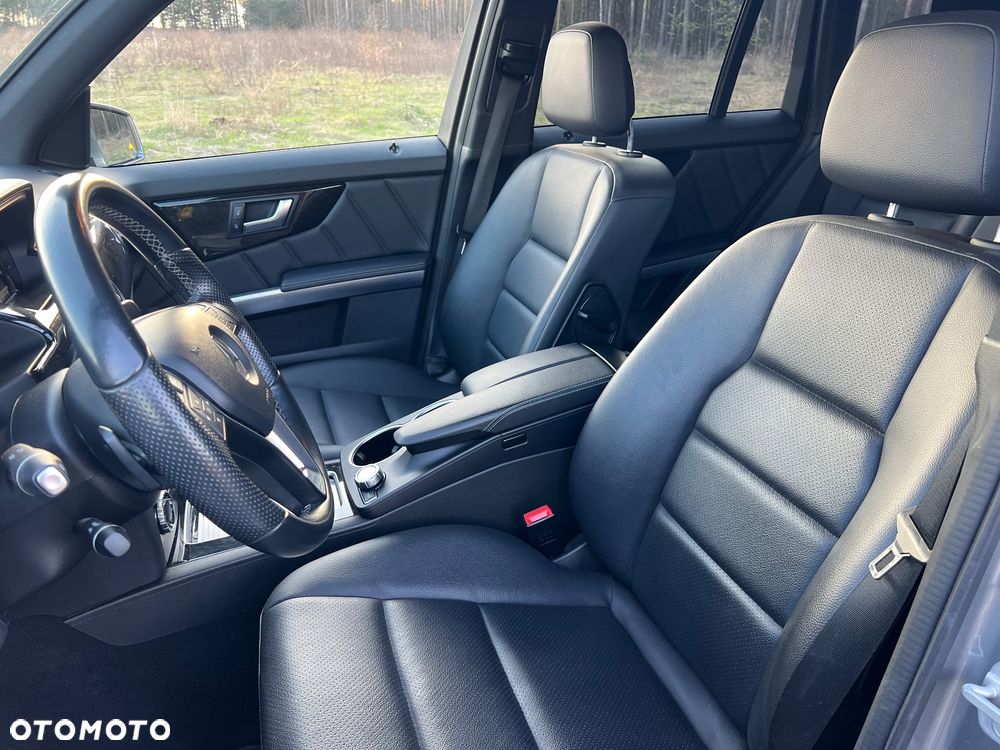 Mercedes-Benz GLK - 21