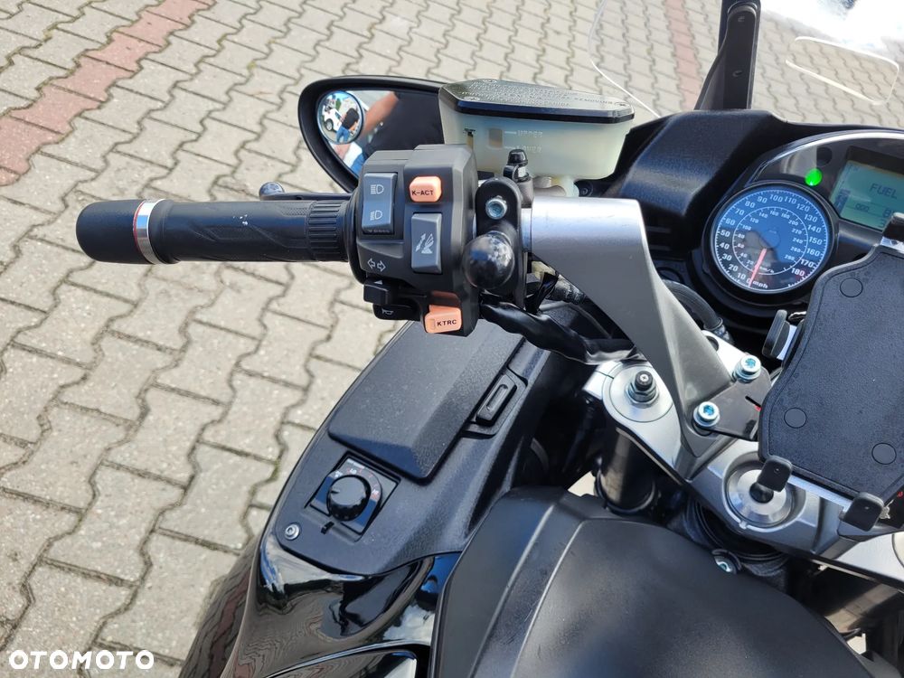 Kawasaki GTR - 12